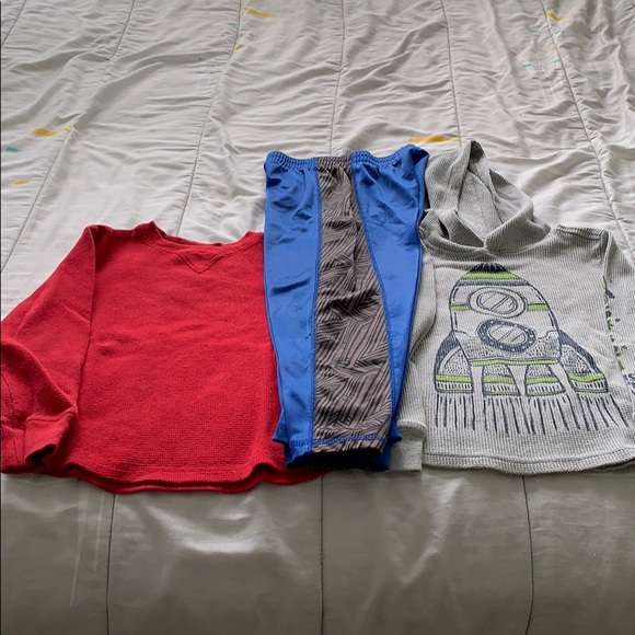 3 piece lot of boy’s clothing - sizes 5T, 5, 5/6 - Picture 1 of 5